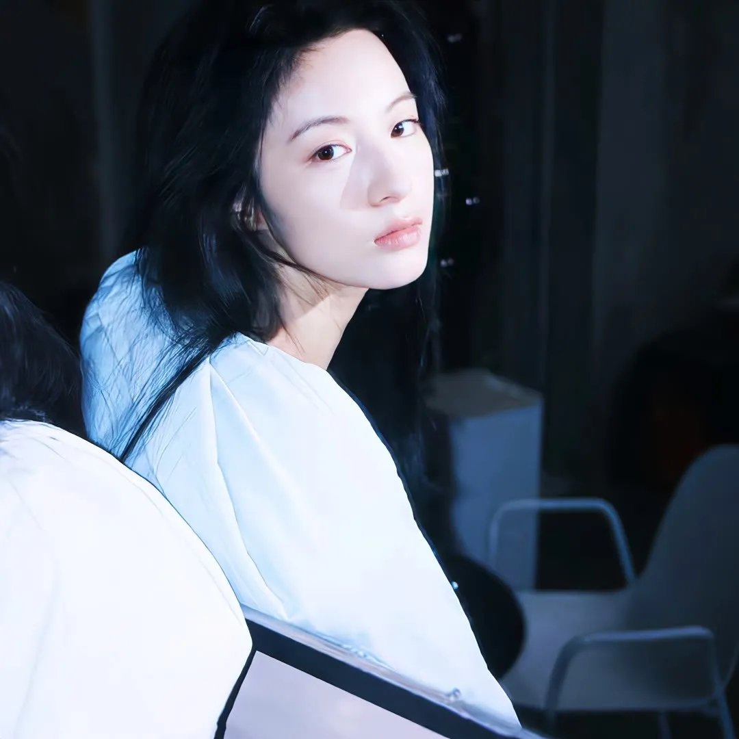 越夜越风骚